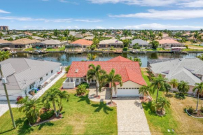 Tropical Palms SW Cape - waterfront private home, locally owned & managed, fair & honest pricing